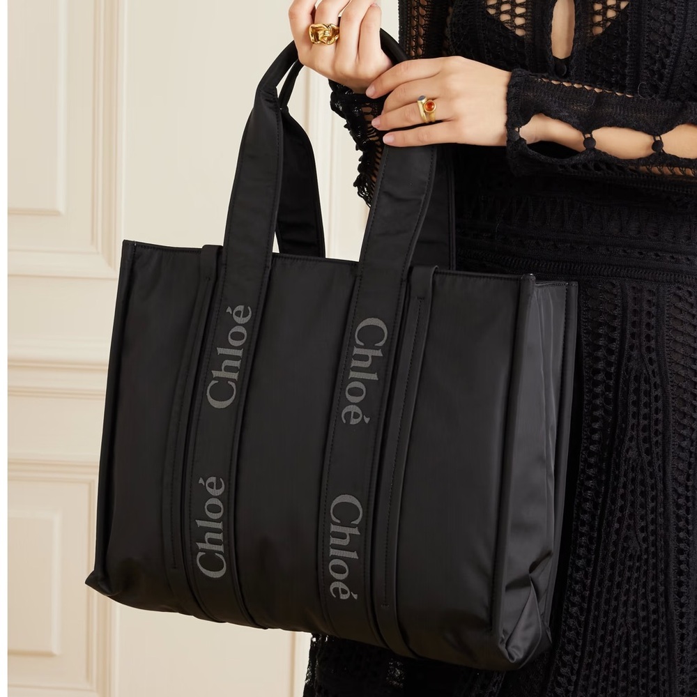 Chloe Bags | Chloe Nylon Woody Large Tote Bag in Black
